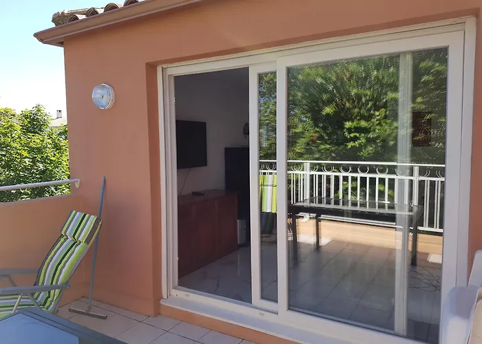 T3 Vue Sur Golf * 아그